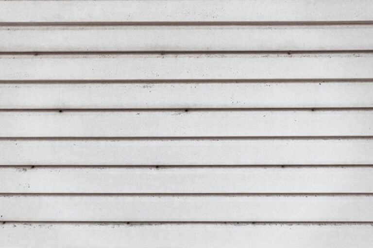 aluminum vinyl fiber cement siding lifespan